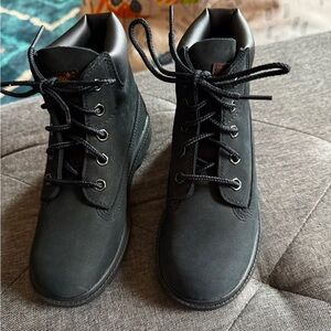 Kids Timberland Black Lace-Up Ankle Boots